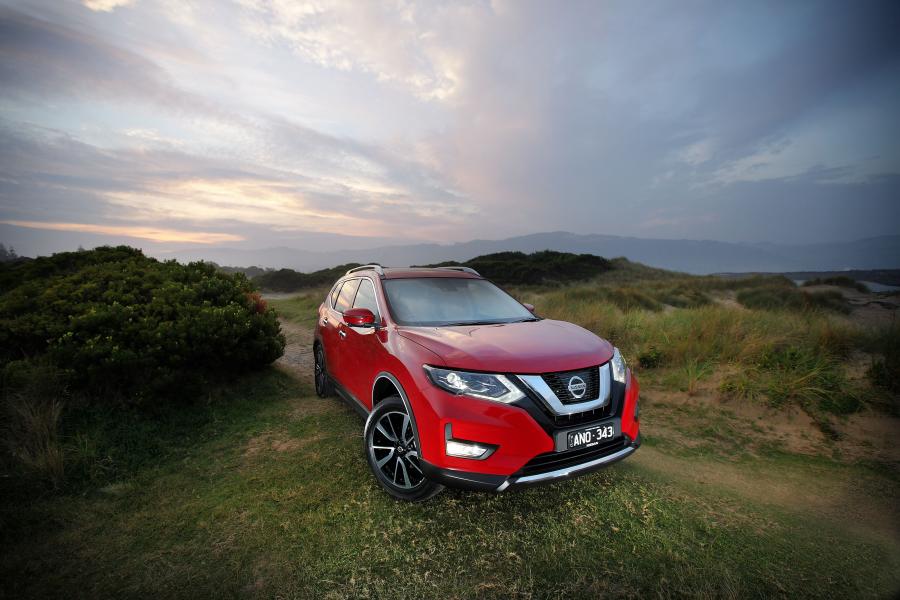  Nissan X-Trail 2017 года  (AU) (фото 2 из 40)